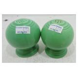 Vintage Fiesta salt & pepper shaker, green