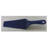 Kitchen Kraft cake server, cobalt