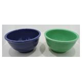 Kitchen Kraft lot of 2 medium mixing bowls,