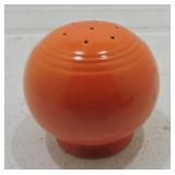 Kitchen Kraft shaker, red