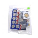 Set of 1999 color & BU state quarters,