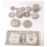 US coin and currency lot: 4 - V nickels, 1 Mercury