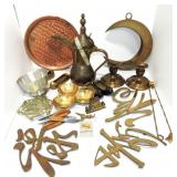 Brass and copper lot of items Brass and copper lot of items