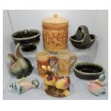 Hull Pottery lot of 10 pieces Hull Pottery lot of 10 pieces