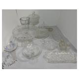 Lot of 16 pieces of clear glass Lot of 16 pieces of clear glass