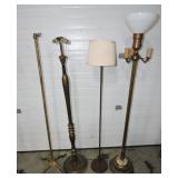 Lot of 3 floor lamps and a post Lot of 3 floor lamps and a post