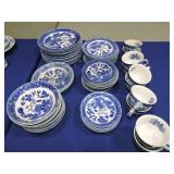 Japan Blue Willow lot of 57 pieces Japan Blue Willow lot of 57 pieces