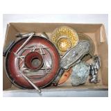 Box of assorted items