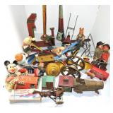 Lot of assorted toy