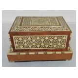 Mechanical wooden box with MOP inlay cigarette