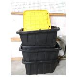 Lot of 4 plastic totes with 2 lids