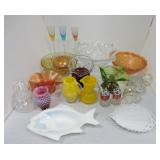 Lot of assorted glass items