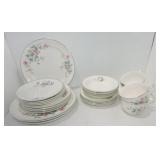 Hall China Springtime lot of 24 pcs -