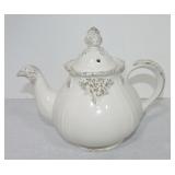 Hall China Thorley Grape teapot with
