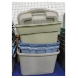 Lot of 4 plastic totes with lids