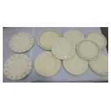 Oven Serve lot of 10 plates