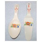 Universal floral cake server and spoon