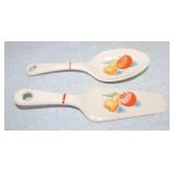 Harker Pottery cake server & spoon, floral motif