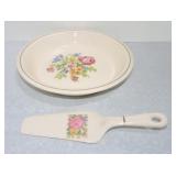 Oven Serve Petit Point pie plate and server
