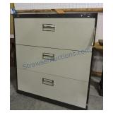 Metal 3 drawer lateral file cabinet,