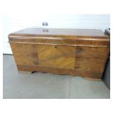 Lane cedar chest
