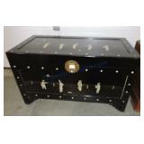 Black lacquered blanket chest with Oriental