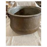 Large vintage to pot 17" Diameter on the top 11