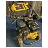 Nice DeWalt gas powered power washer, 3400