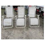 Set of three reclining lawn chairs