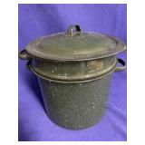 Large granite ware pot w/steamer and more