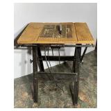 Mounted circular saw on table nice folding stand