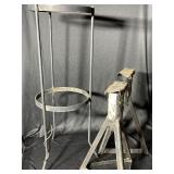 Set of jack stands and steel stand