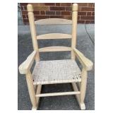 Kids rocking chair with woven seat