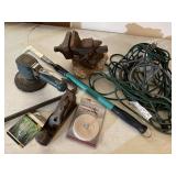 Garage lot including Table top voice, prybar,