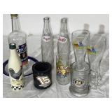 Assortment of glassware, includes two vintage 16