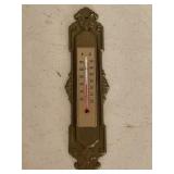 Thermometer with Fahrenheit in Celsius, measures