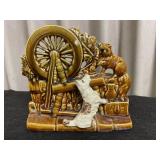 McCoy Spinning Wheel Planter