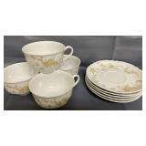 Royal Bavarian Hutschenreuther Set of 4 teacups/