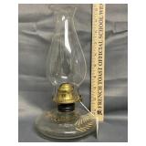 Gold Leaf Pattern Oil Lamp