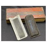 Lot of 3 sharpening stones.