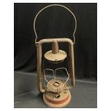 Dietz Hy-Lo New York U.S.A. Railroad Lantern