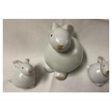 Decorative set of three bunnies