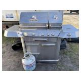 Perfect Flame propane grill. Has two cooking