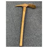 Trenching pick axe