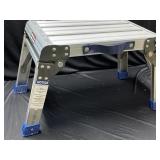 HAUL-MASTER 18 In. Working Platform Step Stool