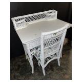 Very nice and heavy wicker desk and chair. Desk