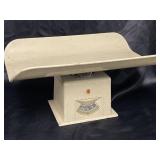 Vintage DETECTO Baby Scale Weighs Up to 30 Pounds