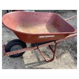 True Temper 5 cu. ft. metal wheel barrel does not