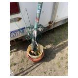 Miscellaneous yard lots with buckets, planter and