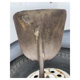 Steel handle transfer shovel